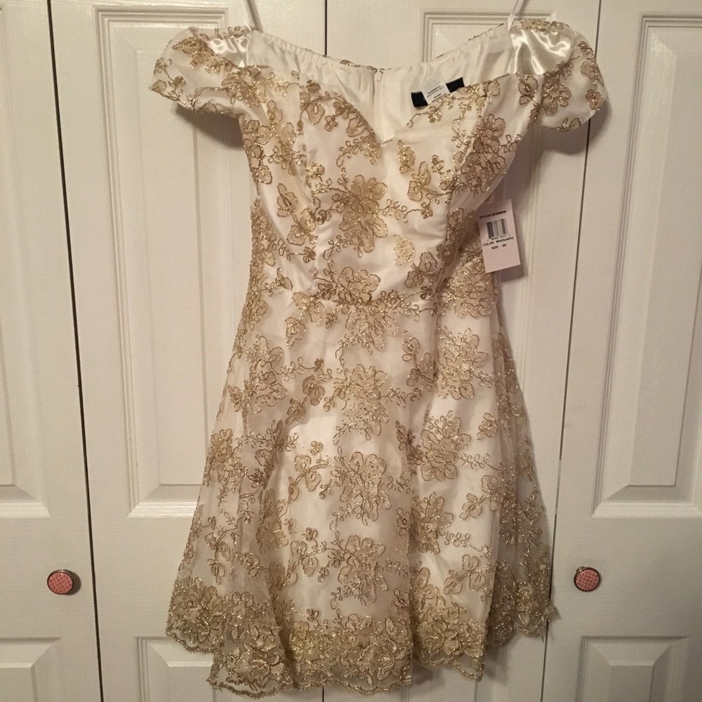 NWT B. Darlin Gold Lace Formal Dress